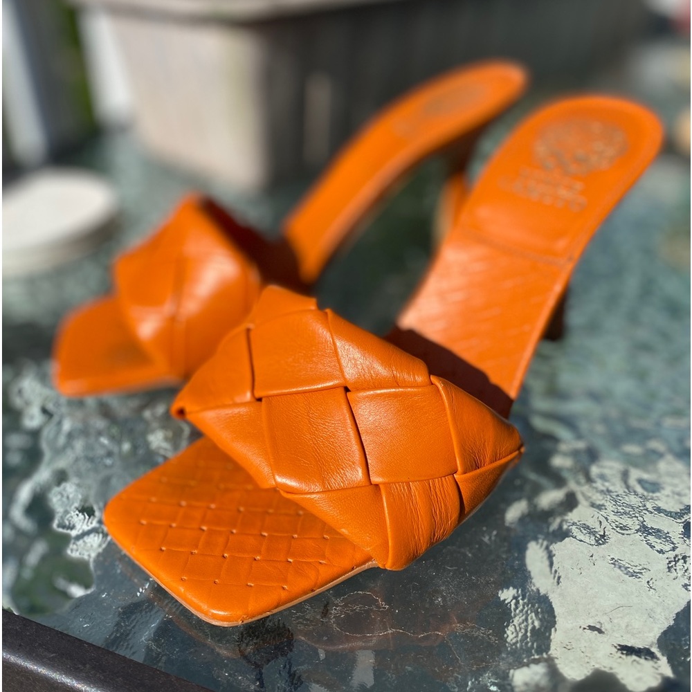 Vince Camuto Brelani *Rare* Mules